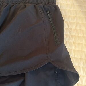 Lululemon lookalike Women's Black Shorts
